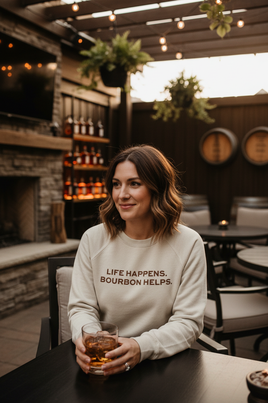 Woman sand crewneck lifestyle